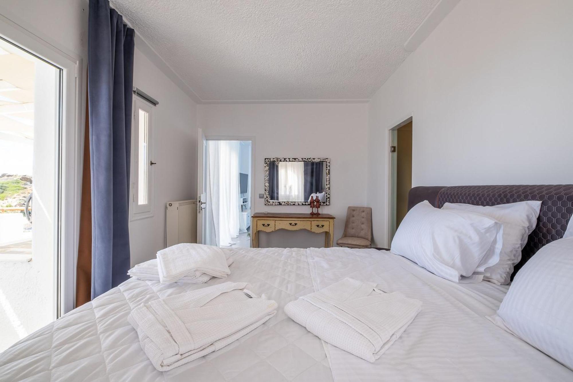 3 Paros All Season Villas מראה חיצוני תמונה